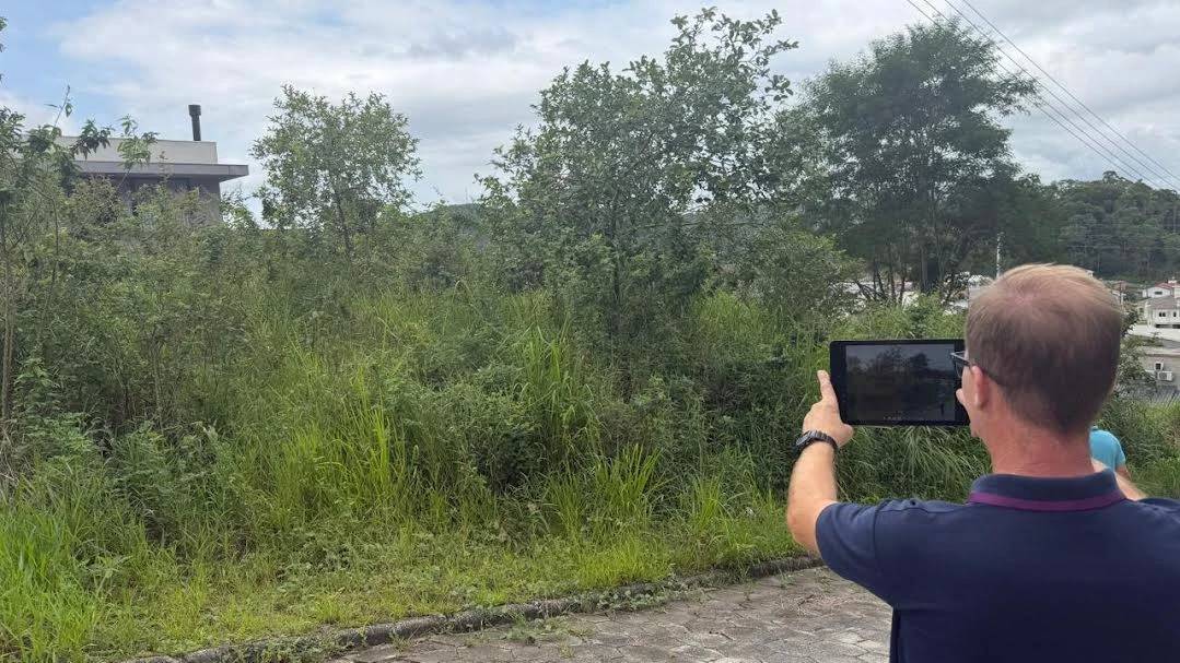Urussanga intensifica fiscalização de terrenos baldios — foto 1