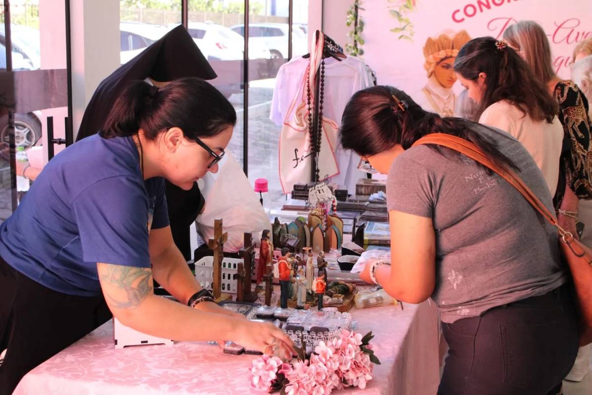 Vídeo: Congresso de Mulheres supera expectativas e registra 370 inscrições na Paróquia Nossa Senhora da Salete — foto 9