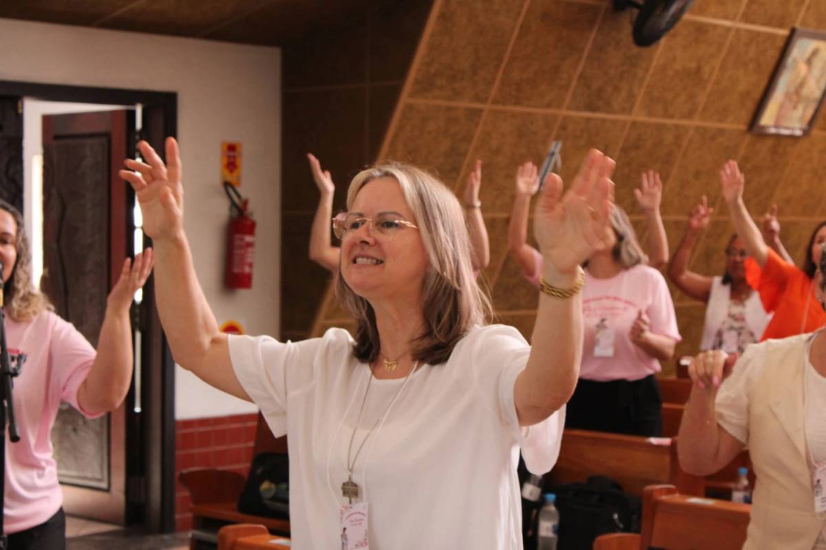 Vídeo: Congresso de Mulheres supera expectativas e registra 370 inscrições na Paróquia Nossa Senhora da Salete — foto 1