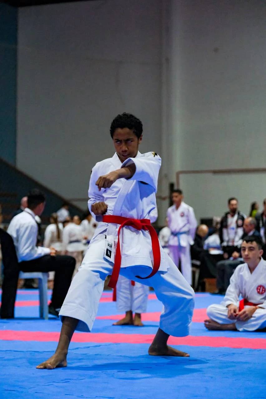 Atleta criciumense participa de seletiva para a Seleção Brasileira de Karatê — foto 2