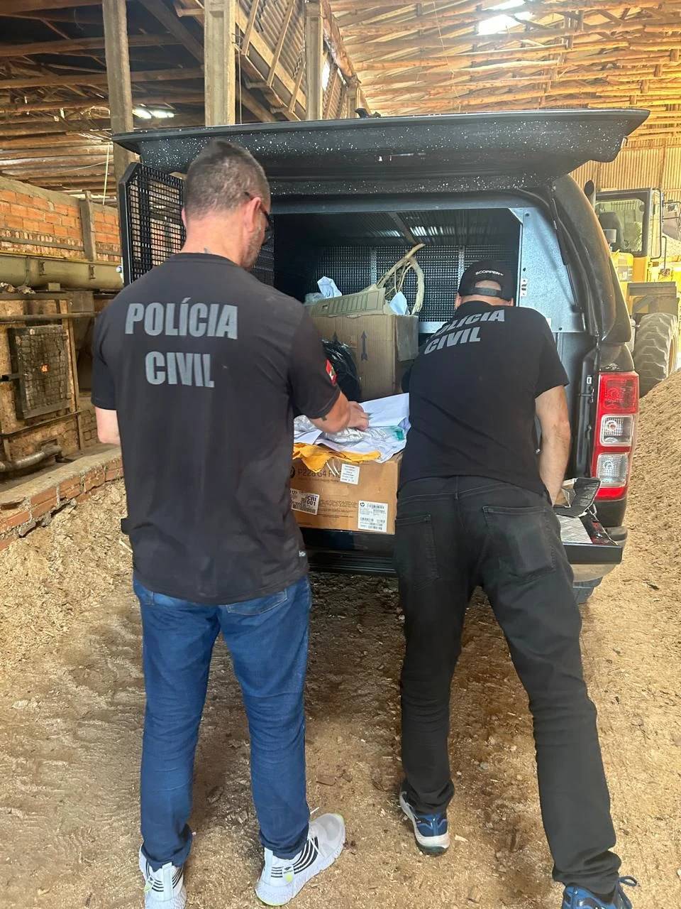 Criciúma: Polícia Civil incinera 30 quilos de drogas apreendidas em ação conjunta — foto 1