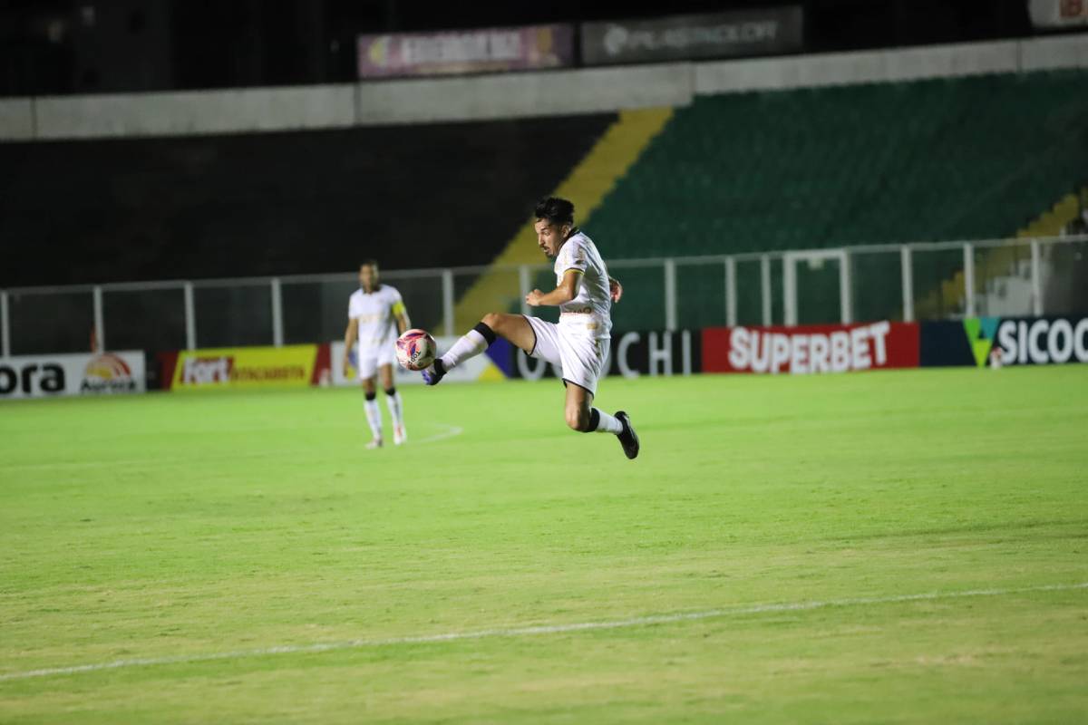 Criciúma sai atrás na final da Taça Acesc após derrota no Orlando Scarpelli — foto 2
