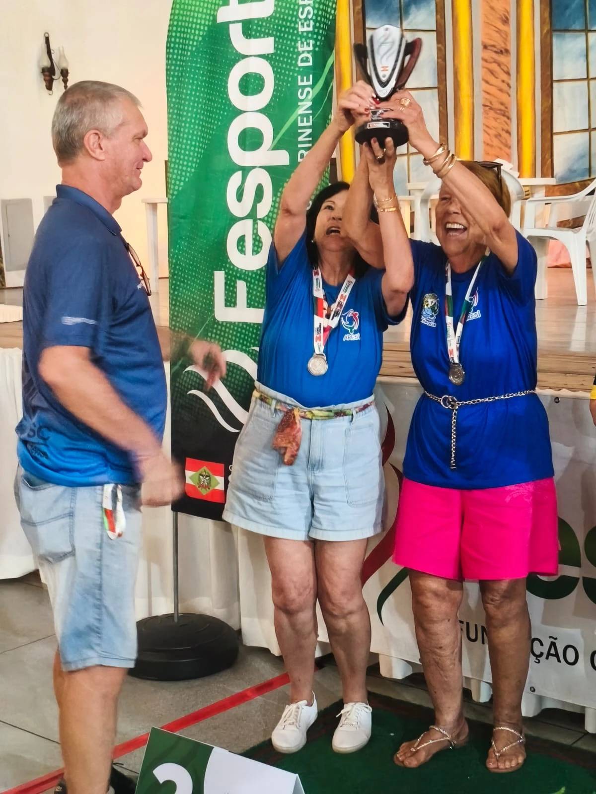 Dupla feminina de canastra conquista vaga na etapa estadual do Jasti — foto 1