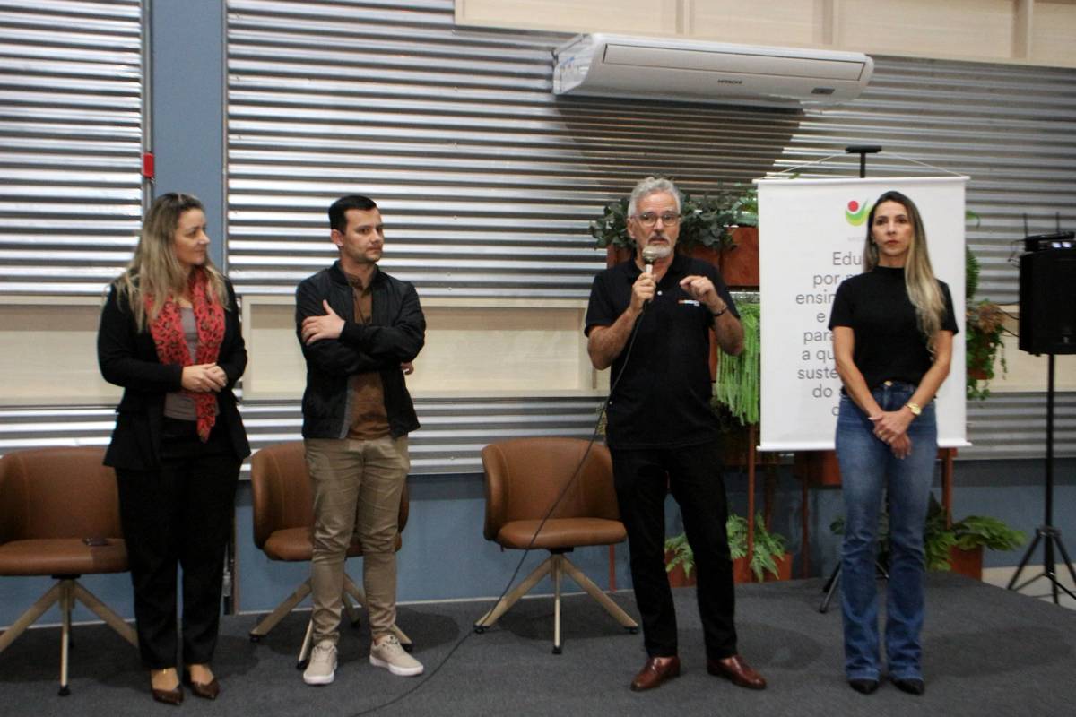 Acadêmicos de Design da Unesc projetam soluções para escadas urbanas de Criciúma — foto 4