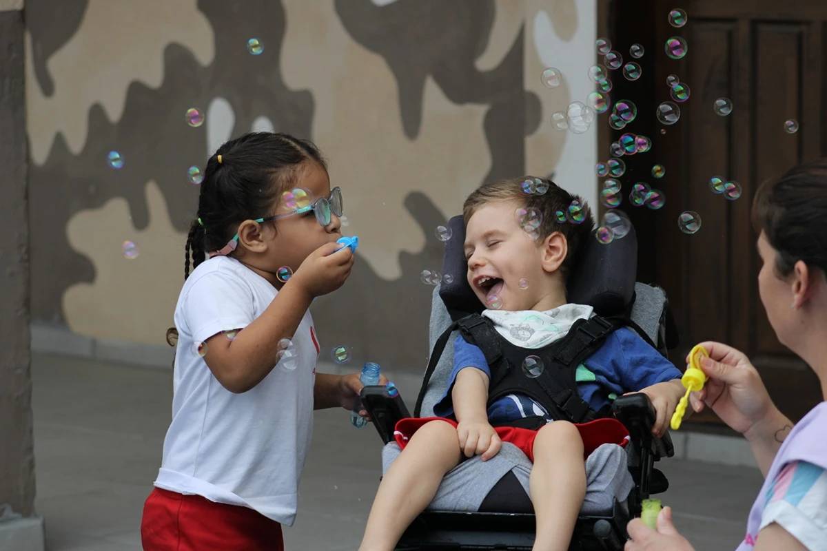 Criciúma: projeto “Mascote Amigo” retoma atendimentos de cinoterapia — foto 1
