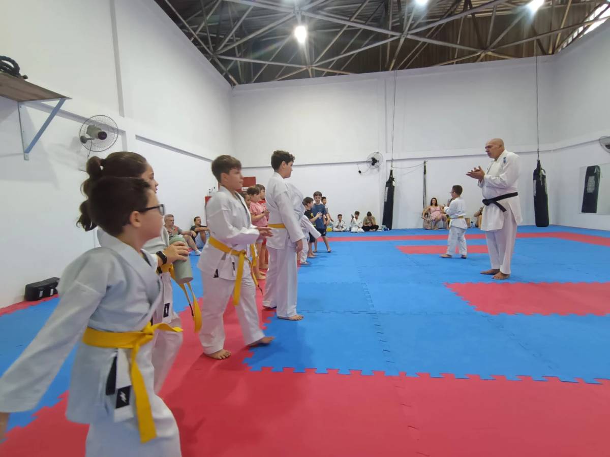Projeto de iniciação esportiva gera oportunidades de aprendizado em diversas modalidades em Criciúma — foto 3
