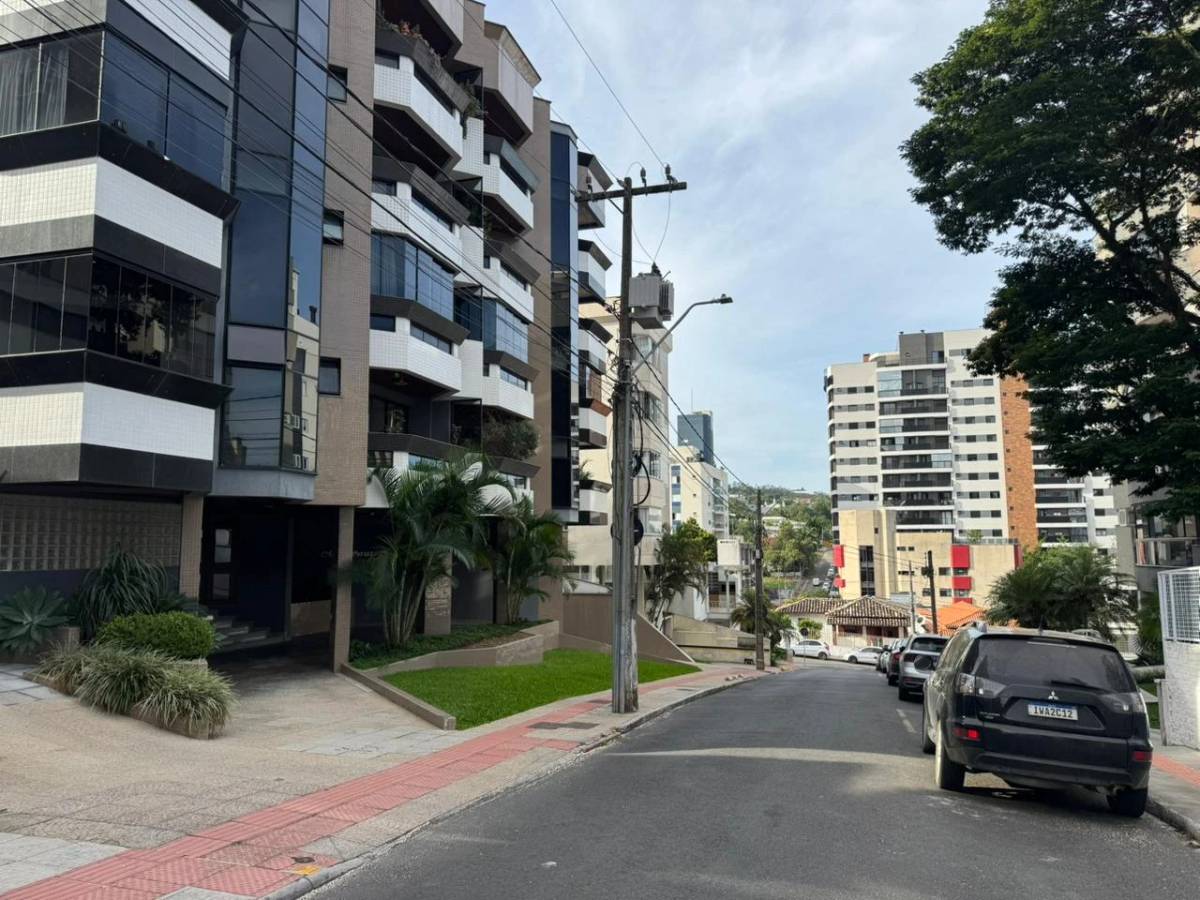 Após mudanças na rua Hercílio Luz, DTT deve alterar sentido de via próxima — foto 1