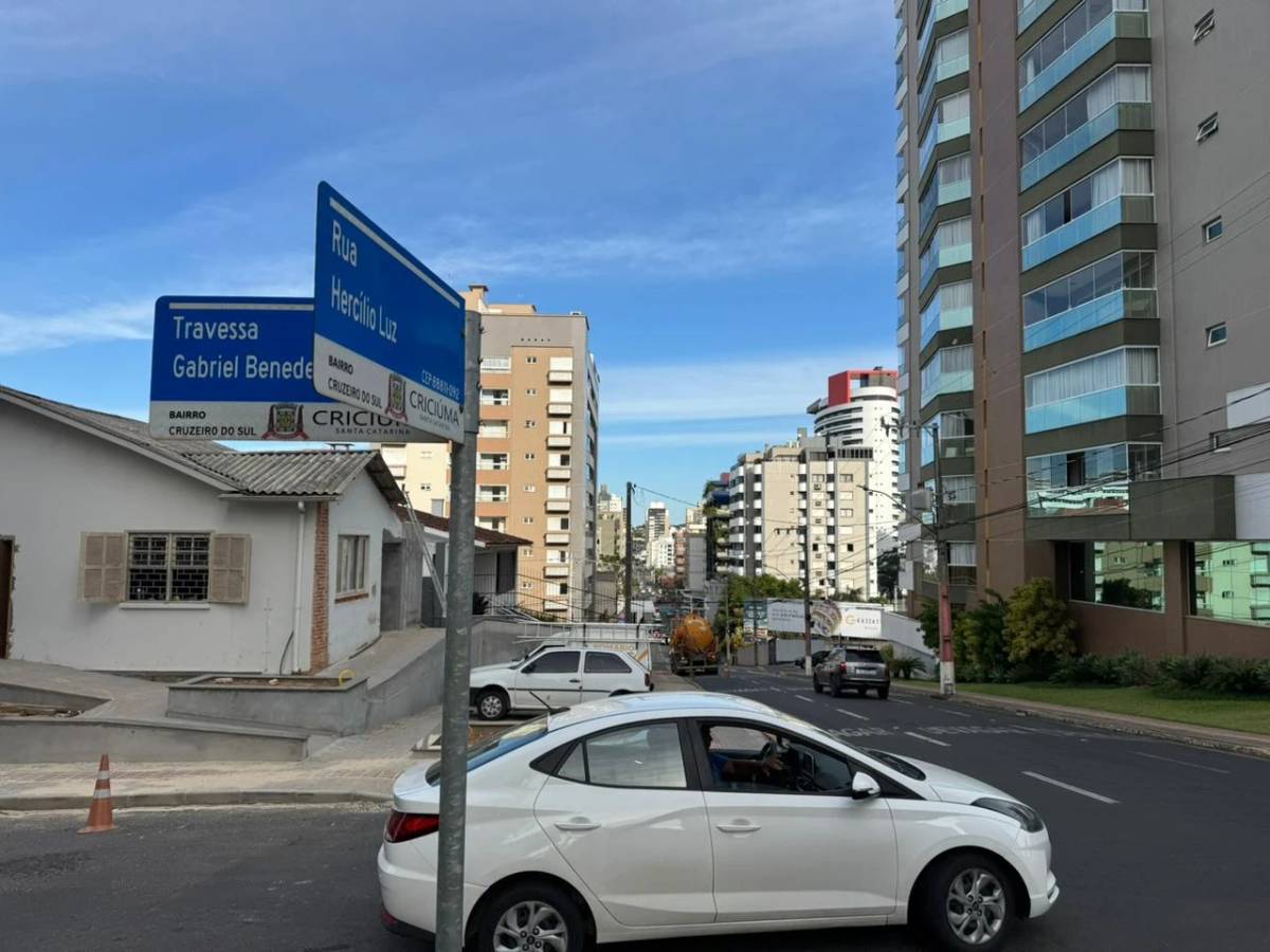 Após mudanças na rua Hercílio Luz, DTT deve alterar sentido de via próxima — foto 6