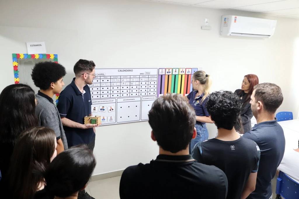 Tecnologia e Inclusão: acadêmicos de Ciência da Computação entregam protótipos assistivos à Apae — foto 7