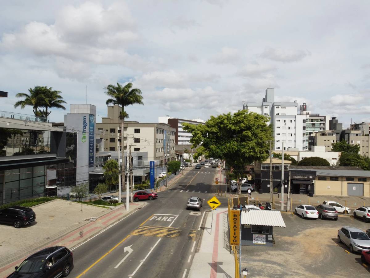 DTT deve realizar testes em cruzamento de Criciúma para possível instalação de semáforo — foto 16