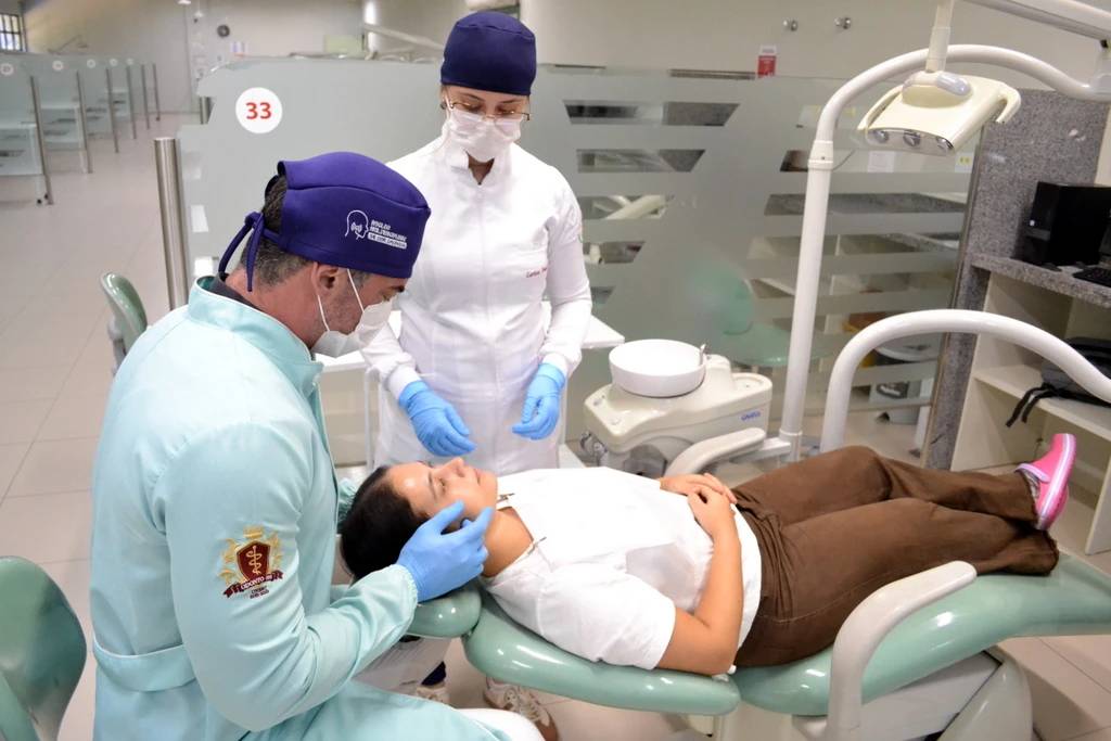 Bruxismo expõe impacto silencioso que pode levar a danos à saúde bucal — foto 5