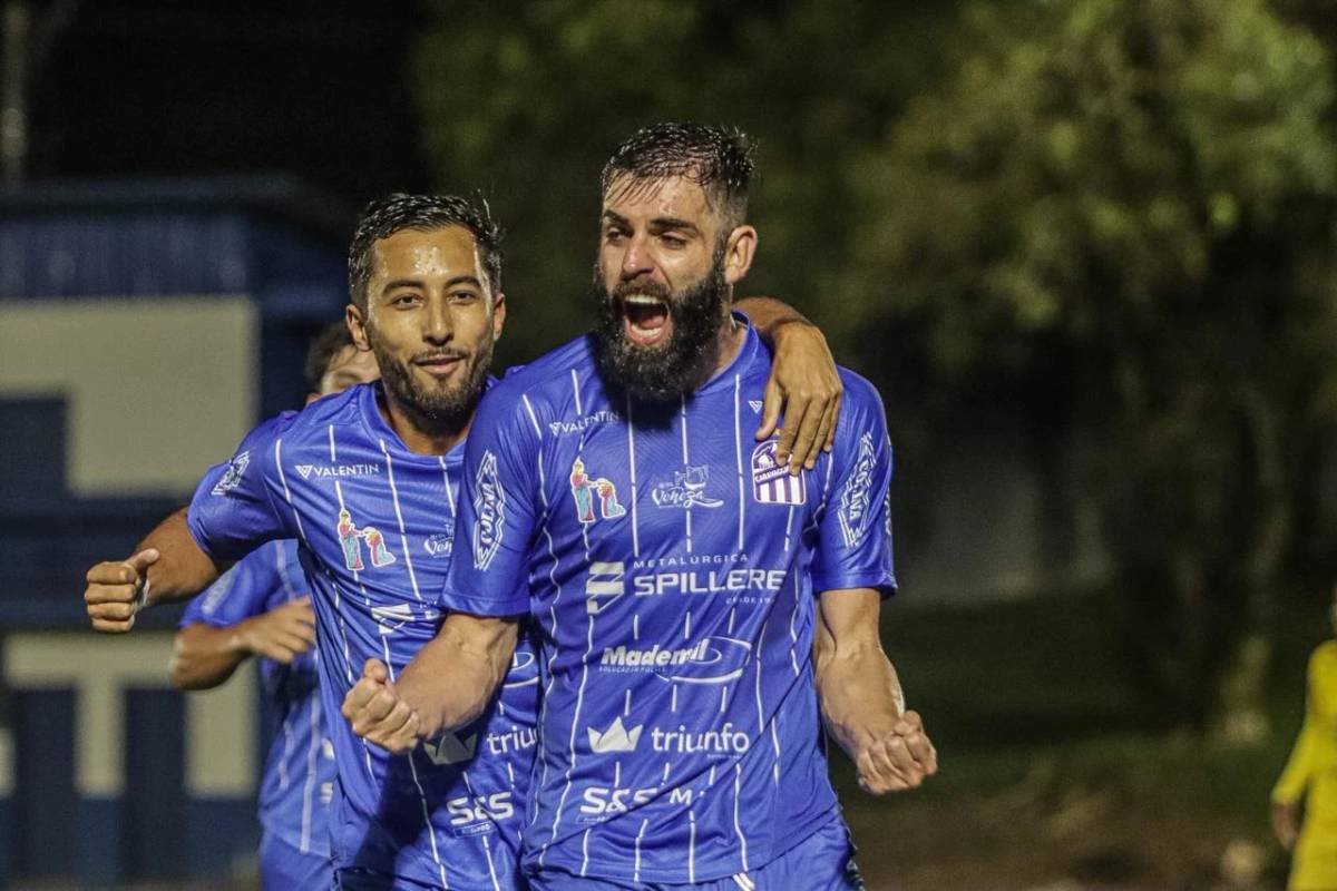 Fotos: Caravaggio goleia o Nação e segue como líder da Série B — foto 1