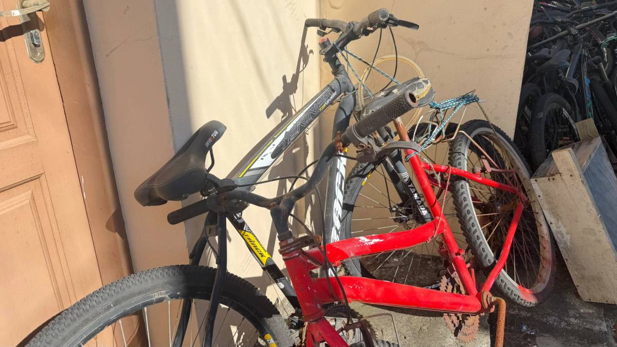 Vídeo: PM procura por donos de bicicletas que estão em batalhão — foto 2
