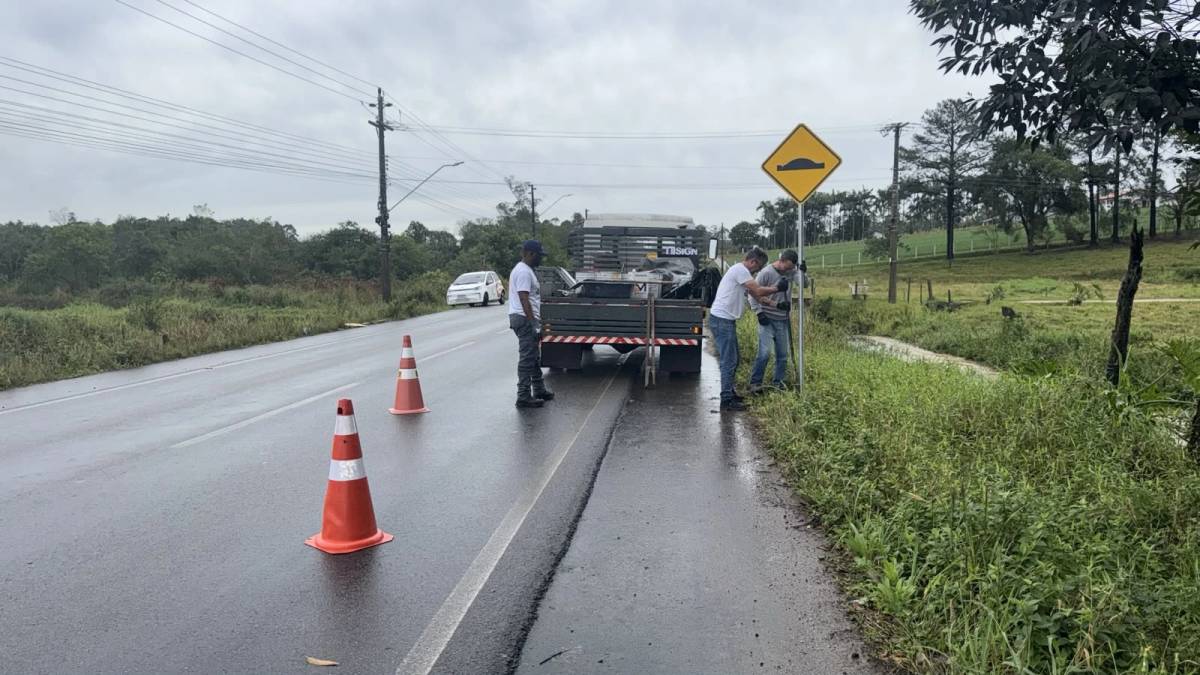 Após acidentes com mortes, DTT instalará controladores de velocidade em rodovia municipal de Criciúma — foto 1