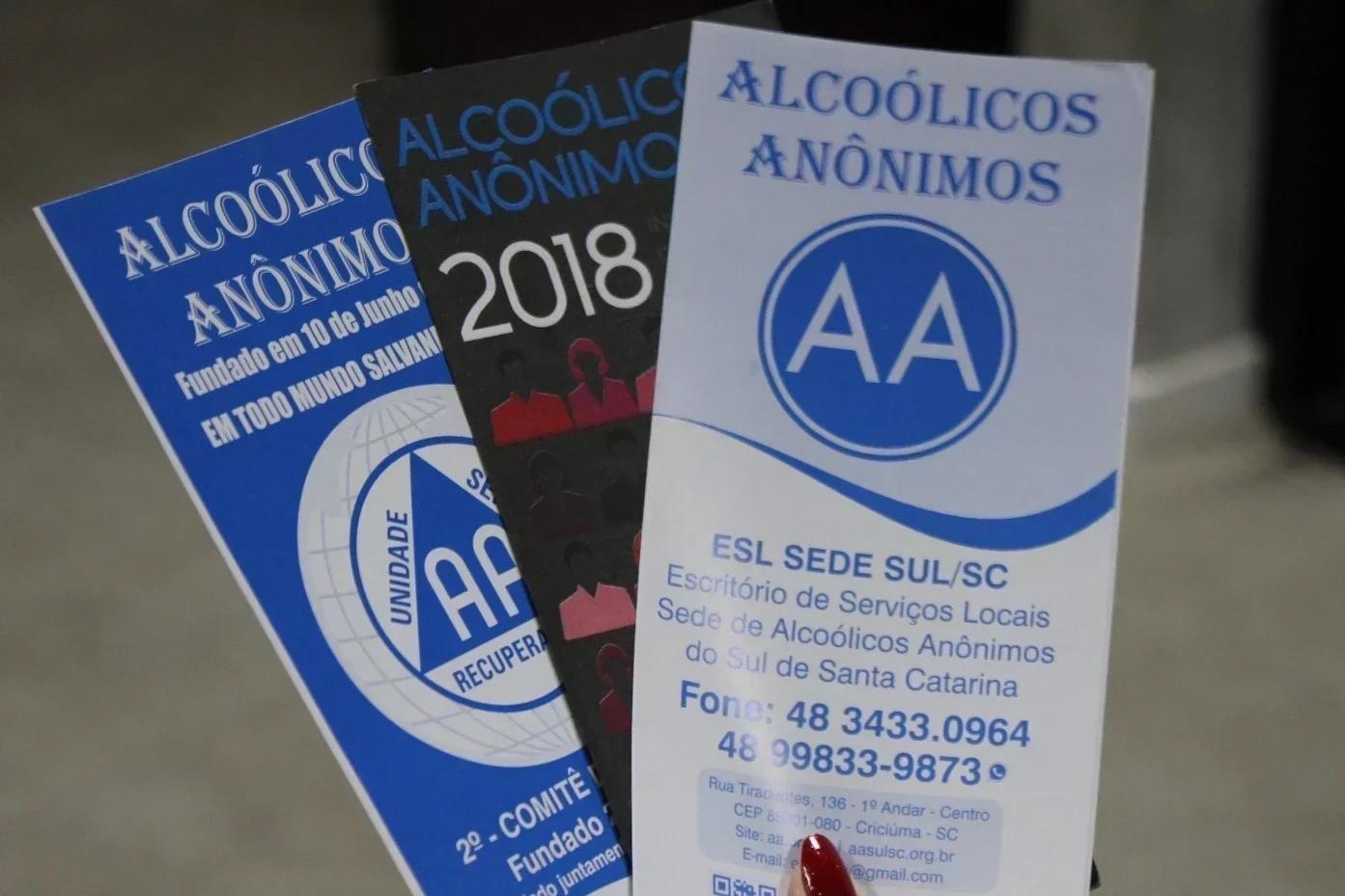 Alcoólicos Anônimos de Criciúma abrem grupos com reuniões só para mulheres