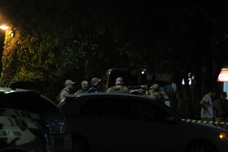 Disparos de criminosos não acertaram veículo de vigilante 