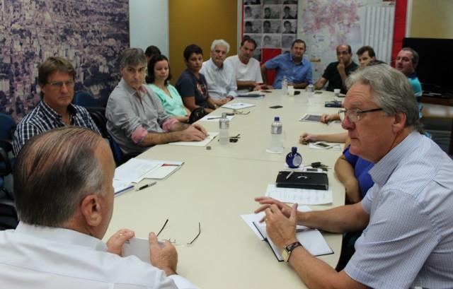 Márcio Búrigo alerta para medidas preventivas visando evitar alagamentos