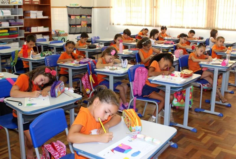 Secretaria de Educação convoca 110 aprovados do Concurso Público de 2014