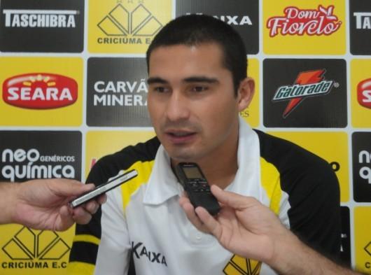 “Meu gol já está mais que maduro”, diz Itaqui