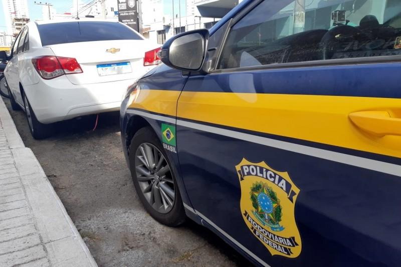 Após realizar assalto em Laguna, trio é preso em Balneário Camboriú