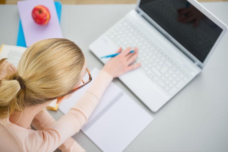 Unesc lança cursos de pós a distância