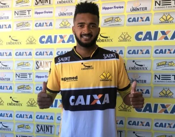 Artur pronto para estrear pelo Criciúma: “é meu momento”