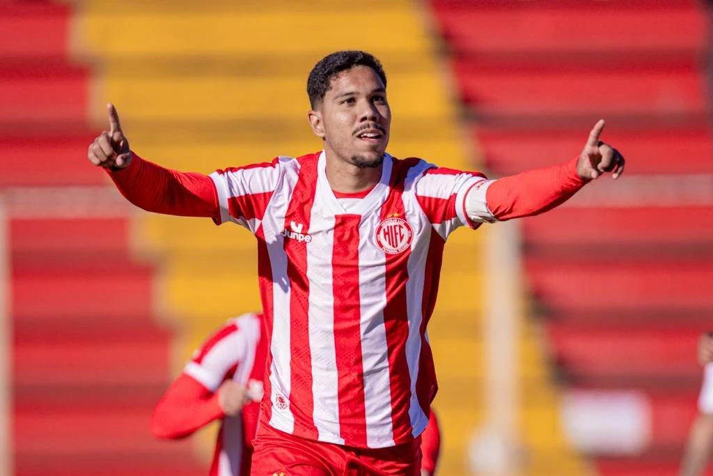 Hercílio Luz aplica maior goleada da Série B do Campeonato Catarinense