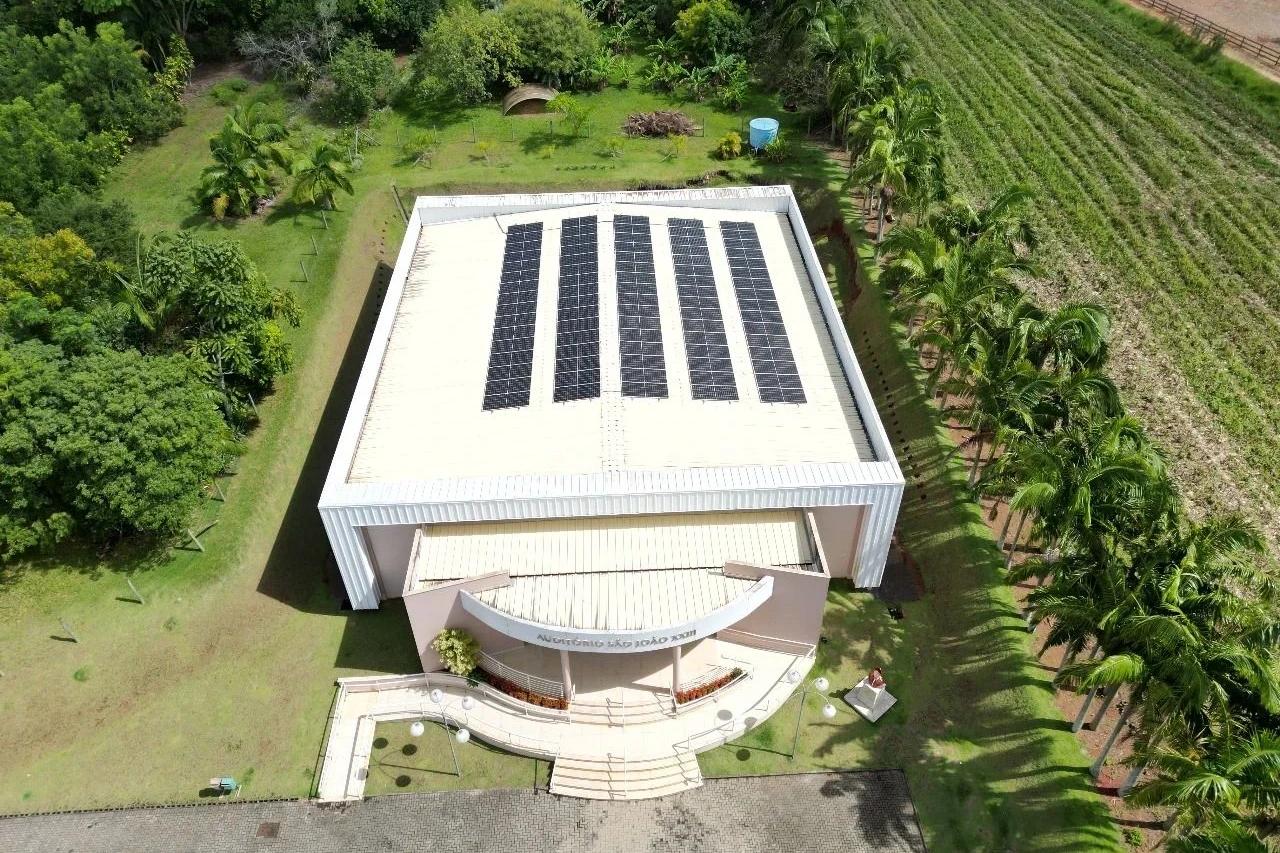 Instalação de energia solar em igrejas da Diocese de Criciúma atinge 72% de execução