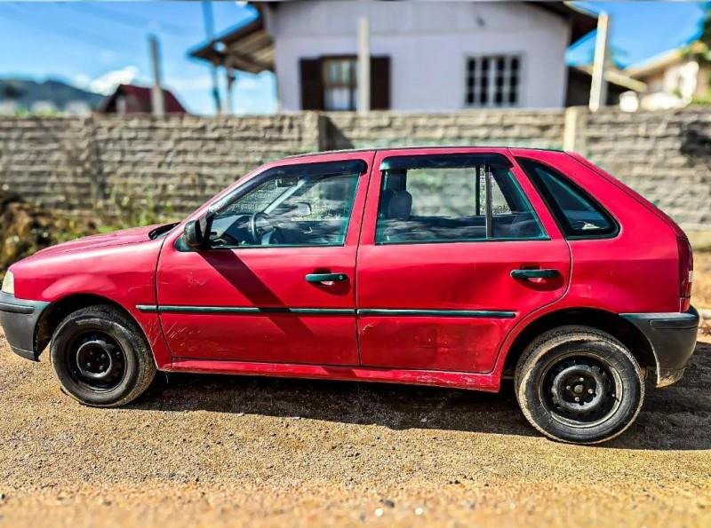 Polícia Militar recupera carro roubado em Tubarão