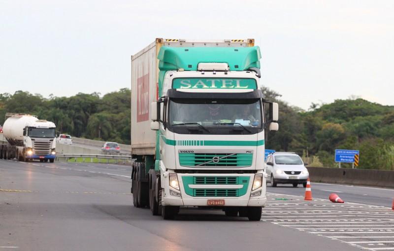 MP muda tabela do preço do frete rodoviário de carga