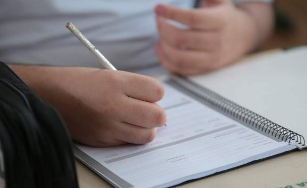 Educação capacita gestores para retomada e anuncia apoio pedagógico presencial na rede estadual
