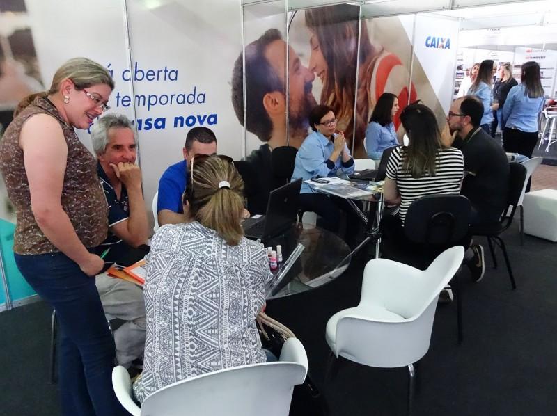 Salão do Imóvel supera expectativa em volume de negócios fechados