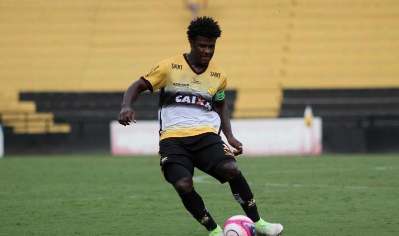Criciúma renova com zagueiro Sandro para a temporada 2019