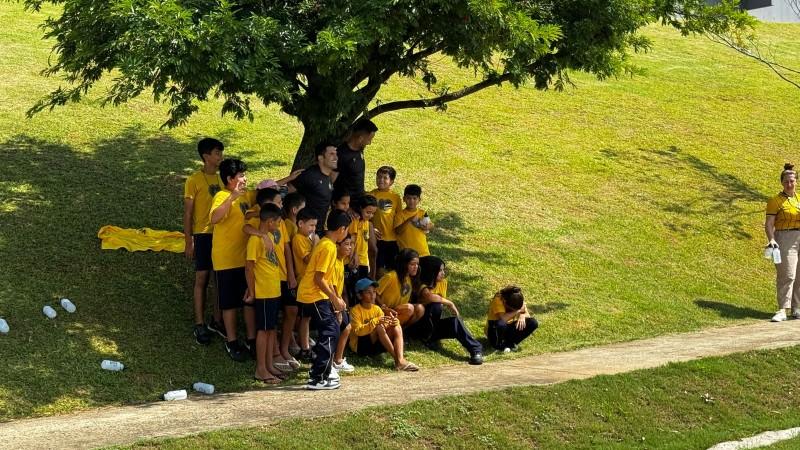 Cartas, depoimentos e emoção: crianças eternizam o dia 27 de março no CT do Tigre