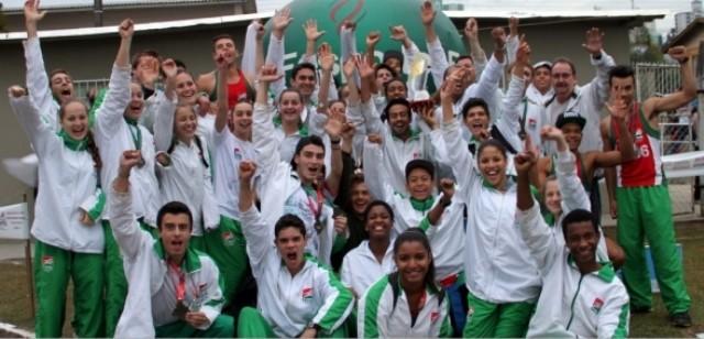 Joguinhos: Criciúma confirma favoritismo e leva título na natação e atletismo