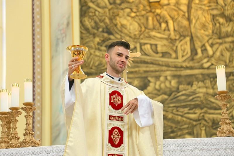 Diácono Rafael é ordenado novo padre da Diocese de Criciúma