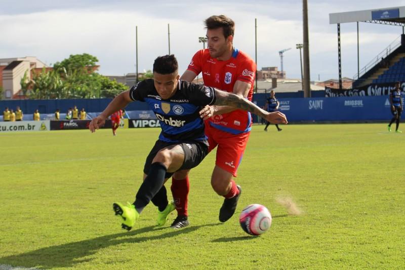 Hercílio Luz e Tubarão vivem clima de clássico na Copa SC