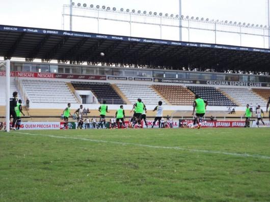 Comelli encaminha time para enfrentar o Bragantino