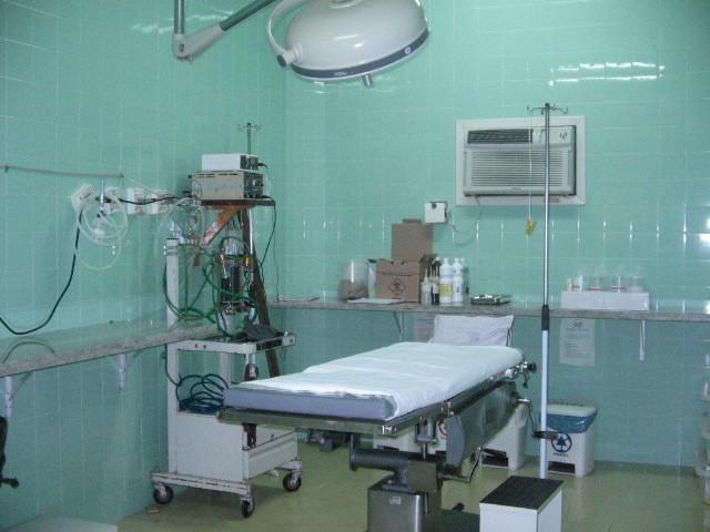 Médicos pediatras do Hospital São José paralisam atendimento