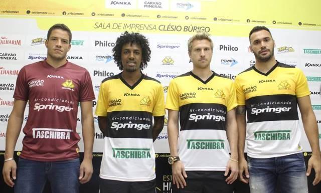 Tigre apresenta últimos reforços para a reta final do Brasileirão