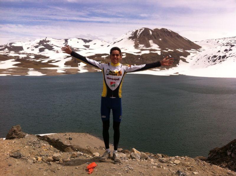 Caio Godoy bem colocado na Volta Ciclística Internacional de Moule, no Chile