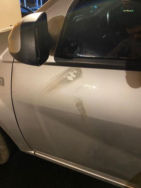 Homem tenta roubar carro de mulheres no Centro de Criciúma e acaba preso