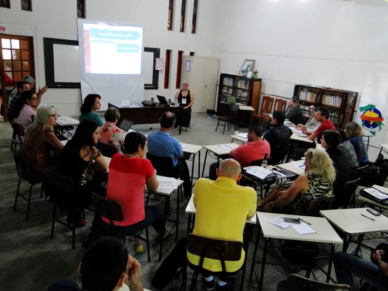 Oficinas marcam segundo dia do Fórum de Gestores de Cultura