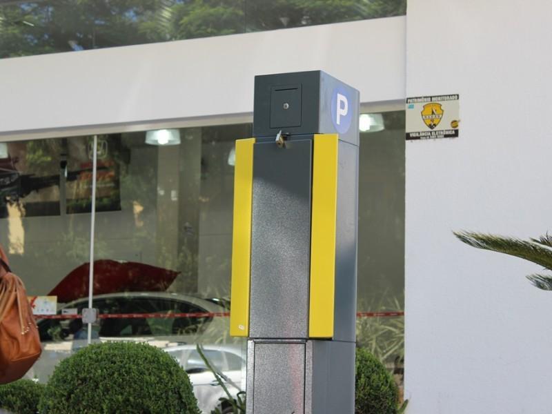 Cobrança do estacionamento rotativo já está suspensa 
