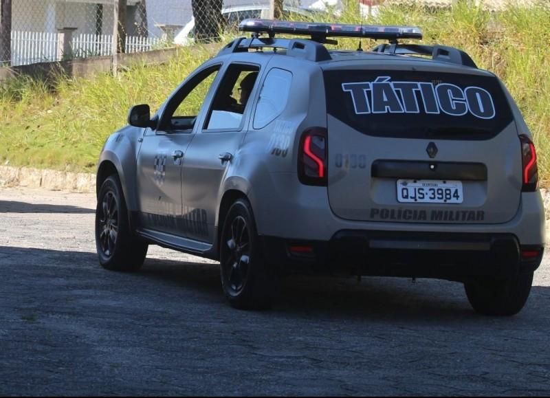 Criciúma: homem é preso por tráfico de drogas no bairro Vila Izabel 
