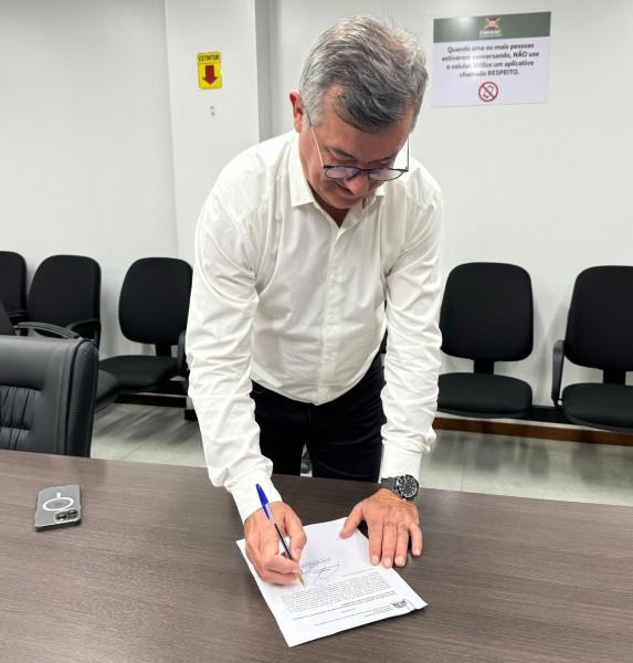 Vice-prefeito assume Prefeitura de Criciúma após prisão de Clésio Salvaro