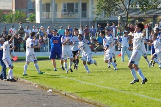 Caravaggio abre Estadual com goleada
