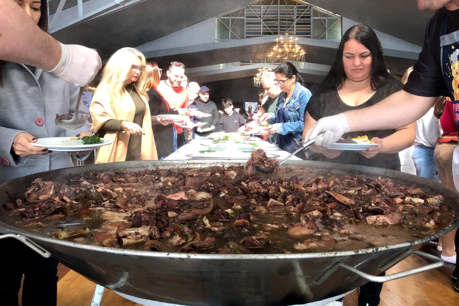 Nossa Casa promove Feijoada Mágica em agosto; ingressos já estão à venda