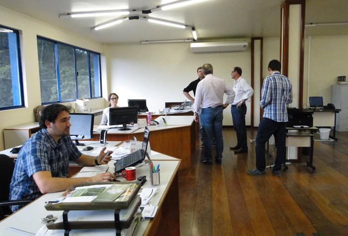 Serviços ao agricultor de Orleans atende em novo local 