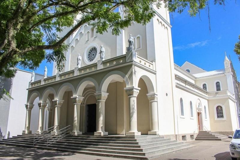 Dia de Finados terá missa em todas as paróquias da Diocese de Criciúma